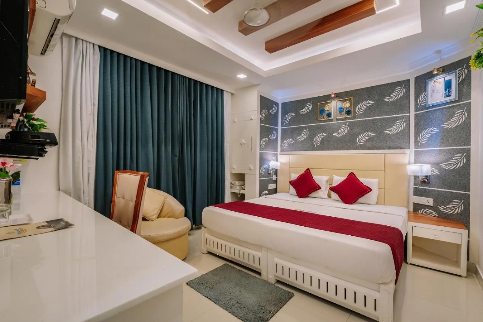 ***  Excellency Airport Hotel Kochi 印度