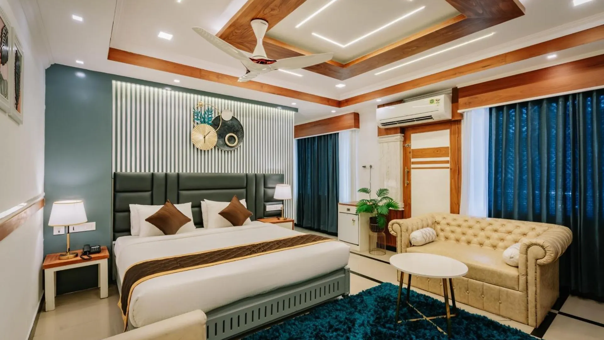 Excellency Airport Hotel Kochi