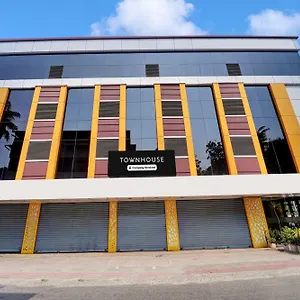 3* Hotel Super Townhouse Ernakulam North